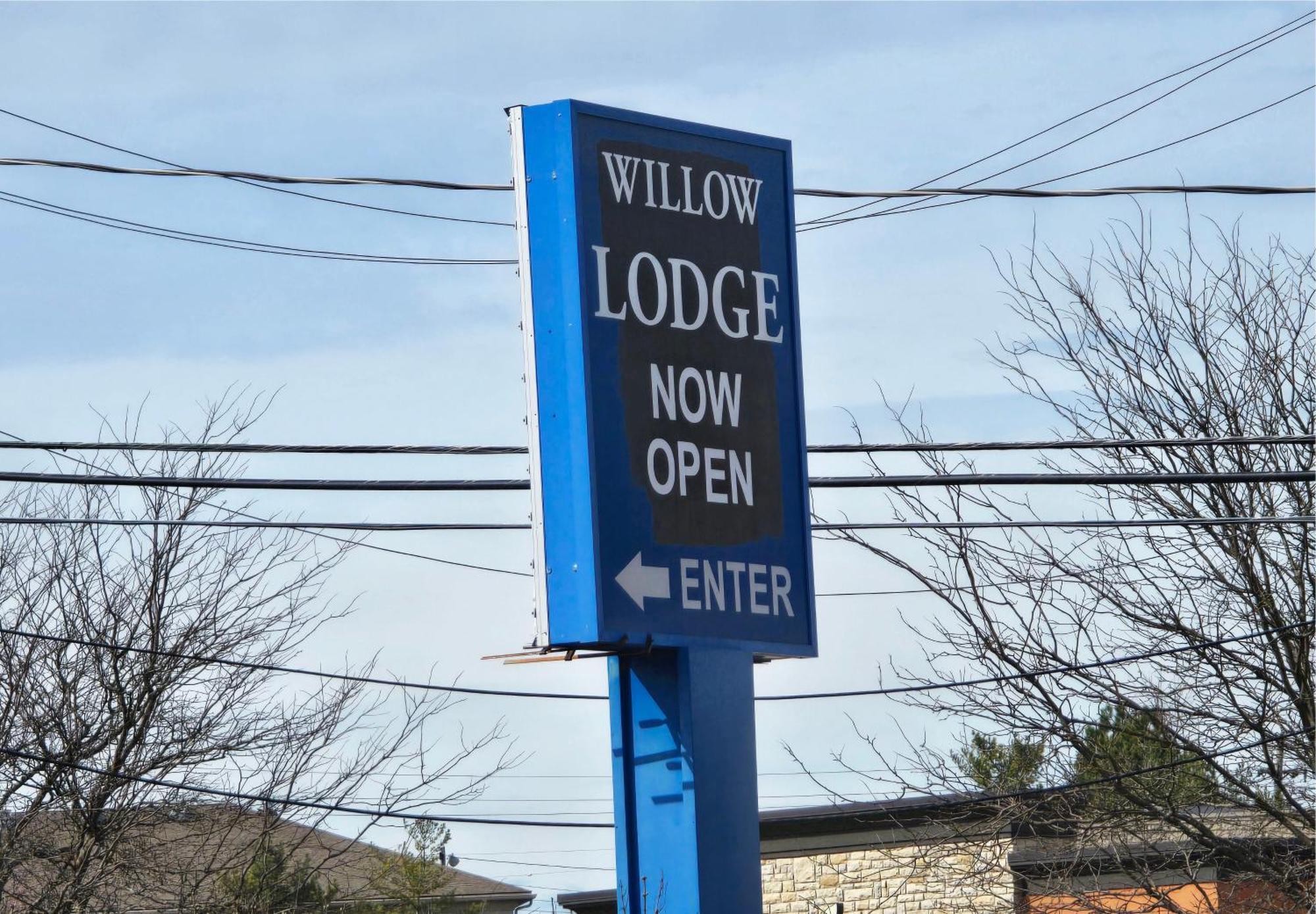 Willow Lodge Willoughby Cleveland Exterior foto